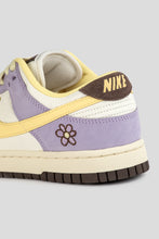 Load image into Gallery viewer, Women&#39;s Dunk Low PRM &#39;Lilac Bloom&#39;