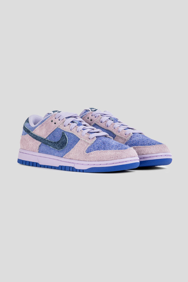 Women's Dunk Low SE 'Hydrangeas'