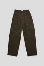 Load image into Gallery viewer, Dean Stripe Pleated Pant