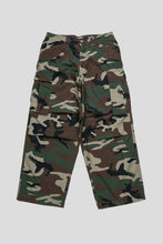 Load image into Gallery viewer, Baggy Cargo Pant 'Field Camo'