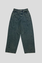 Charger l'image dans la galerie, Obey Women's Nana Denim 'Yellow Tint Wash'