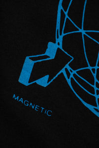 Magnet Tee