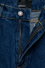 Load image into Gallery viewer, Typo Classic Denim Trouser