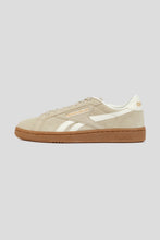 Load image into Gallery viewer, Women&#39;s Club C Grounds UK &#39;Classic Beige / Gum&#39;