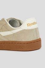 Load image into Gallery viewer, Women&#39;s Club C Grounds UK &#39;Classic Beige / Gum&#39;