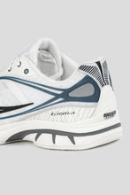 Load image into Gallery viewer, Kinvara 1 'White / Off White'