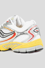 Cargar imagen en el visor de la galería, ProGrid Ride 1 'White / Buttercup'
