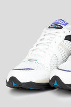 Load image into Gallery viewer, ProGrid Triumph 4 'White / Night Sky'