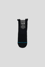 Charger l'image dans la galerie, Stance Women's Ruffle Icon Quarter Socks 'Black'