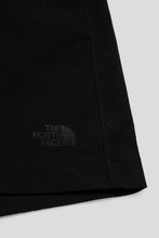 Load image into Gallery viewer, Women's Basin 5" Short 'TNF Black'
