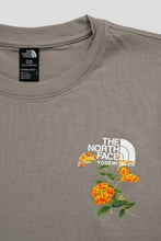 Load image into Gallery viewer, Women's Flora Embroidered Short-Sleeve Tee 'Stone Slab'