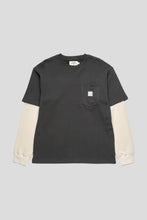 Load image into Gallery viewer, Waffle Sleeve Double Pocket Tee 'Black'