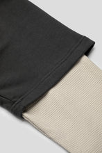 Load image into Gallery viewer, Waffle Sleeve Double Pocket Tee 'Black'