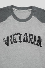 Cargar imagen en el visor de la galería, Victoria Gothic Reversible Waffle 'Grey'