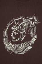 Charger l'image dans la galerie, Victoria Queenhead Coin Tee 'Brown'