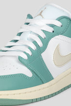 Load image into Gallery viewer, Women's Air Jordan 1 Low 'Cannon'