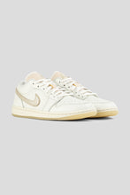 Load image into Gallery viewer, Women's Air Jordan 1 Low SE 'Metallic Team Gold'