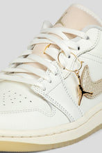 Load image into Gallery viewer, Women's Air Jordan 1 Low SE 'Metallic Team Gold'