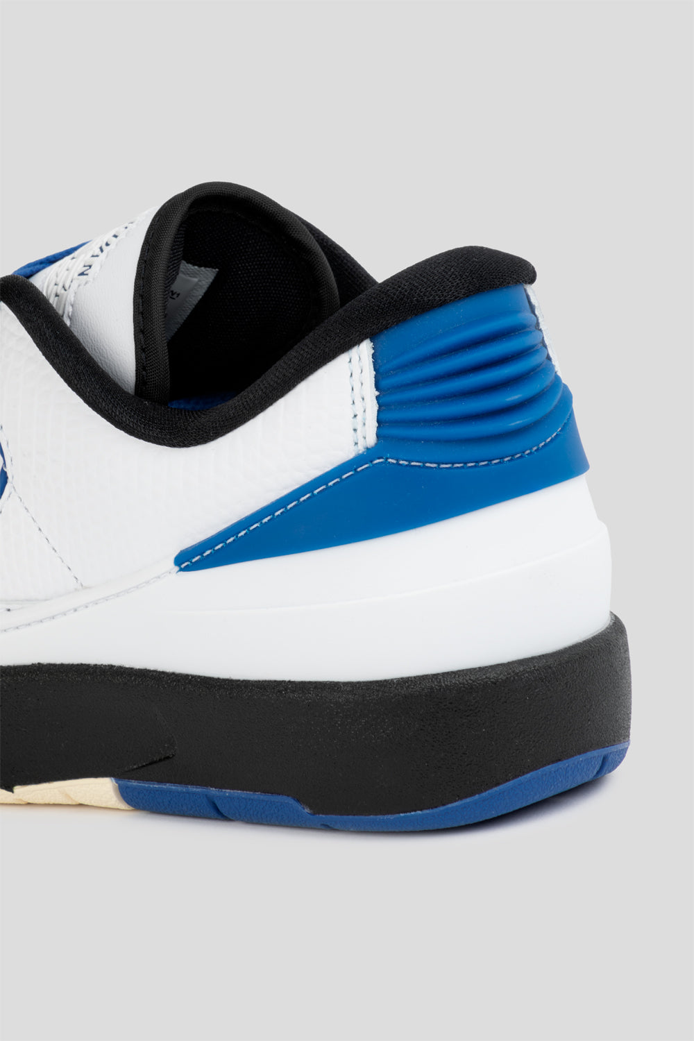 Air Jordan 2 Retro Low 'Varsity Royal'