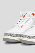 Load image into Gallery viewer, Women&#39;s Air Jordan 3 Retro &#39;Georgia Peach&#39;