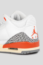 Load image into Gallery viewer, Women&#39;s Air Jordan 3 Retro &#39;Georgia Peach&#39;