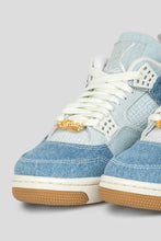 Load image into Gallery viewer, Women's Air Jordan 4 Retro TEX 'Worn Blue'