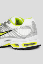 Load image into Gallery viewer, Women's Air Max Moto 2K 'White / Cyber'