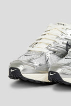 Load image into Gallery viewer, Women&#39;s Air Pegasus 2005 &#39;Chrome&#39;