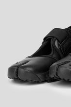 Load image into Gallery viewer, Women's Air Rift Leather 'Black'