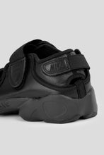 Load image into Gallery viewer, Women's Air Rift Leather 'Black'