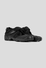 Load image into Gallery viewer, Women's Air Rift Breathe 'Black'