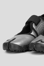 Load image into Gallery viewer, Women's Air Rift Leather 'Metallic Silver &amp; Black'