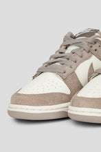 Load image into Gallery viewer, Women's Dunk Low 'Malt'