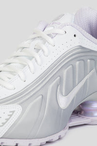 Women's Shox R4 'White & Metallic Platinum'