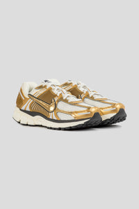 Women's Zoom Vomero 5 'Metallic Gold'