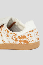 Load image into Gallery viewer, Women's Samba Long Tongue 'White Cow Print'