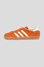 Load image into Gallery viewer, Women's Gazelle Indoor 'Orange'