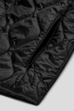 Load image into Gallery viewer, Trais Quilt Vest