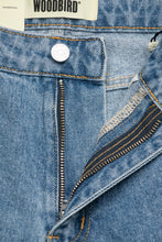Cargar imagen en el visor de la galería, Pantalones Cortos Maggie Stone para Mujer 'Azul'