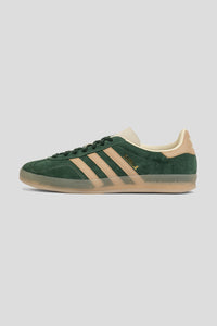 Gazelle Indoor 'Shadow Green / Warm Sandstone'