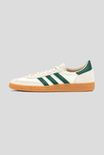 Load image into Gallery viewer, Handball Spezial 'Off White / Collegiate Green'