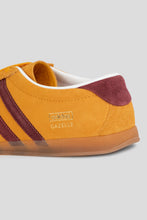 Load image into Gallery viewer, Women's Gazelle Lo Pro 'Crew Yellow / Shadow Red'