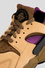Load image into Gallery viewer, Air Huarache LE &#39;Praline&#39;