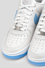 Load image into Gallery viewer, Air Force 1 LXX &#39;University Blue&#39;