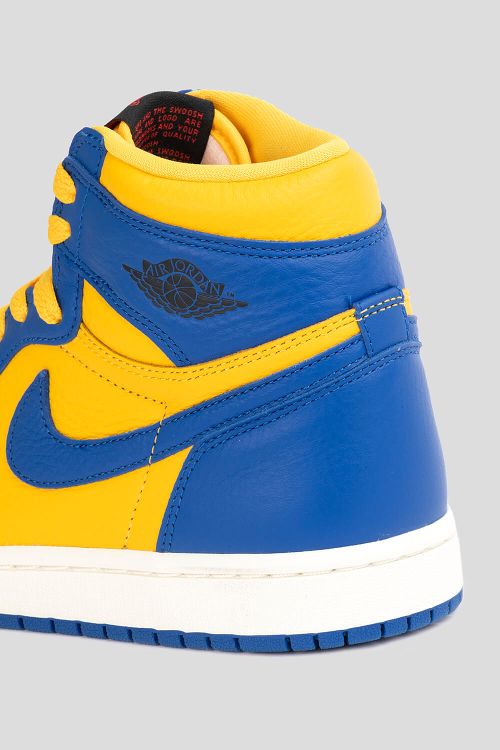 Women's Air Jordan 1 Retro High 'Varsity Maize' – Foosh